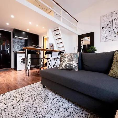 Cosy Major Retreat